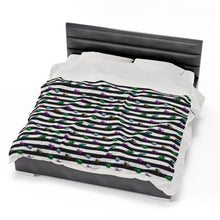 Load image into Gallery viewer, Beetle Stripe Delight Velveteen Plush Blanket
