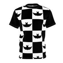 Load image into Gallery viewer, Batty Unisex Tee
